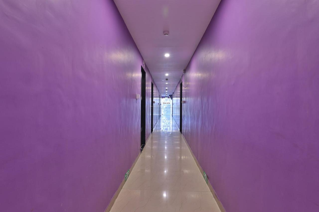 Oyo 24833 Hotel Silver 다만 외부 사진