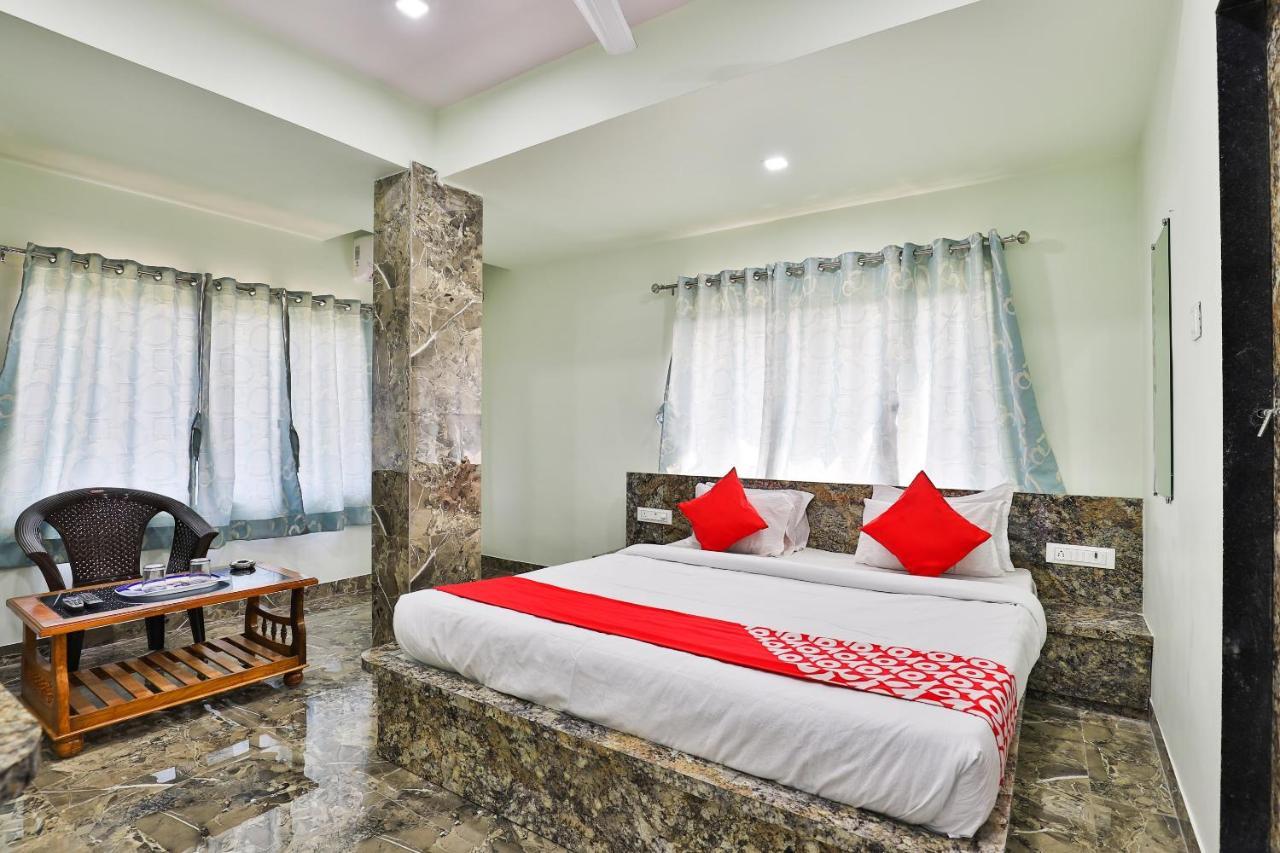 Oyo 24833 Hotel Silver 다만 외부 사진